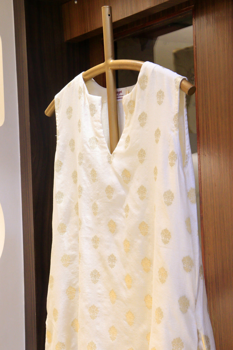 Off White Dress With Zari Motifs