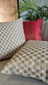 Off White Georgette Cushion Cover With Zari Motifs